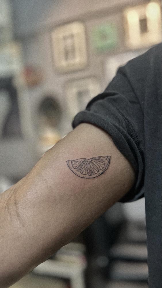 Lemon tattoo, Screamzonetattoo tattoo studio in Mumbai