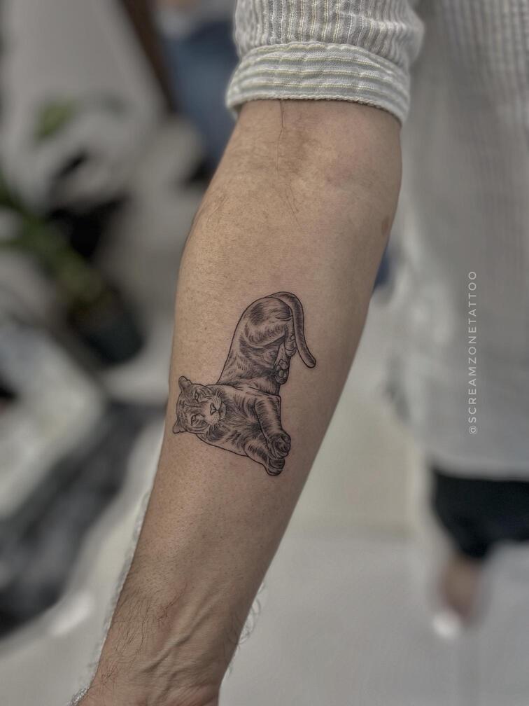 Lions tattoo, Screamzonetattoo tattoo studio in Mumbai