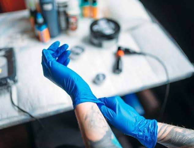 Tattoo hygiene and single-use materials at Screamzonetattoo Ghatkopar